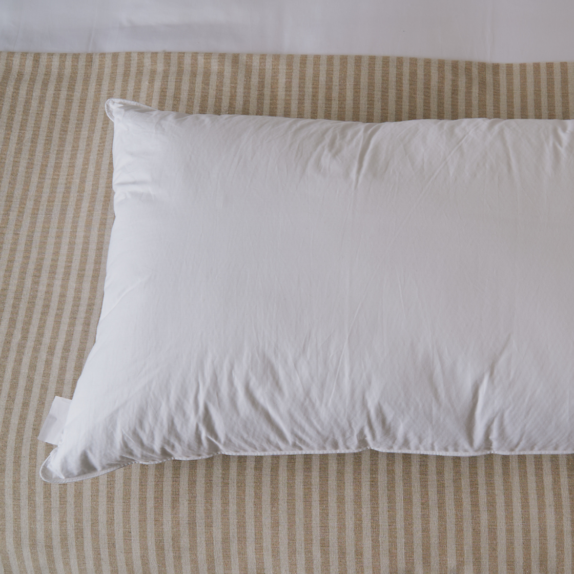 ALMOHADA FIRME ESTANDAR 4 ESTRELLAS